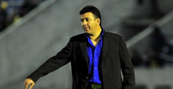 Julio César Baldivieso ya sabe de salir como técnico, en el año 2008 consiguió el campeonato al mando de Aurora