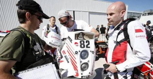 Hernik, fallecido en el Dakar