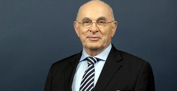 Michael van Praag es el presidente de la federación holandesa de fútbol