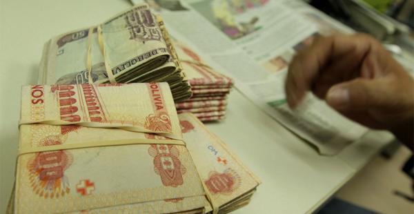 Los trabajadores fabriles plantean un salario mínimo nacional de 2.000 bolivianos y un incremento al sueldo básico del 15%