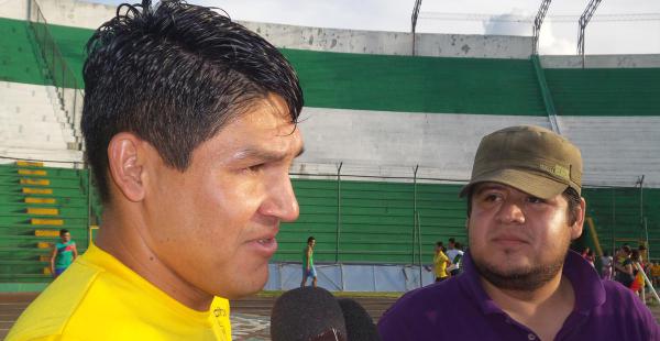 El delantero paraguayo habló sobre los supuestos rumores que daban cuenta de su alejamiento del equipo refinero