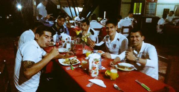 Los jugadores celestes se encuentran en Cobija a la espera del duelo con Universitario de Pando, compromiso que abrirá la tercera jornada del fútbol boliviano