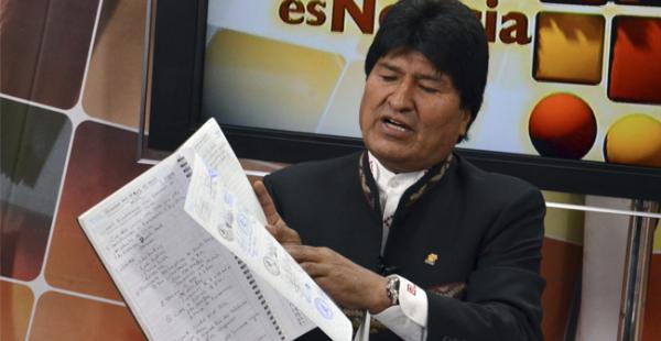Evo Morales debería percibir un sueldo de 21.600 bolivianos al mes; sin embargo, el mandatario renunció a este incremento y decidió que su salario sea 19.800 bolivianos