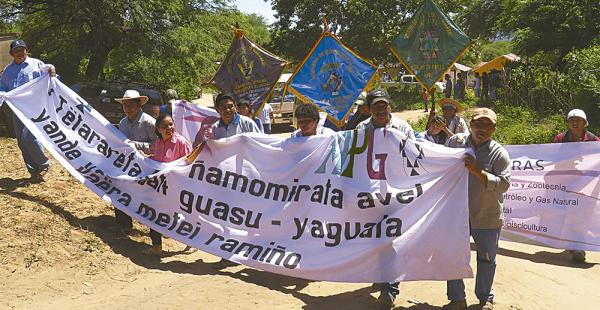 Los guaraníes asistieron a una marcha en la provincia Cordillera
