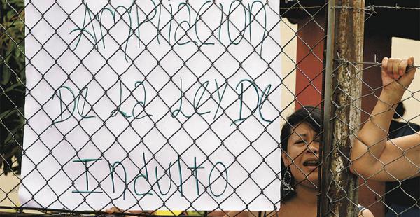 Los presos del país recurrieron a protestas para obtener el indulto