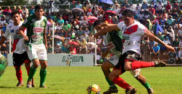 El partido se jugó en el estadio Federico Ibarra de la comunidad de Campo Pajoso (Yacuiba). Pese a los esfuerzos de los delanteros el marcador terminó en blanco