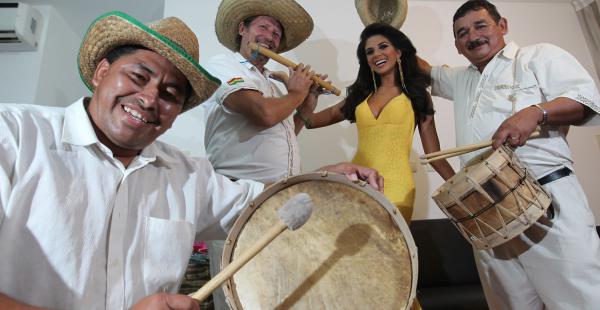 Anabel invita a la cuarta 'preca'