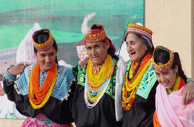 7-extranas-costumbres-sobre-los-nacimientos-que-existen-en-el-mundo.jpg 7-extranas-costumbres-sobre-los-nacimientos-que-existen-en-el-mundo.jpg