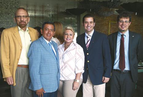 Michael Biste, Egorov Ramírez, Romy Paz, Luis Polasek y Joan Borell
