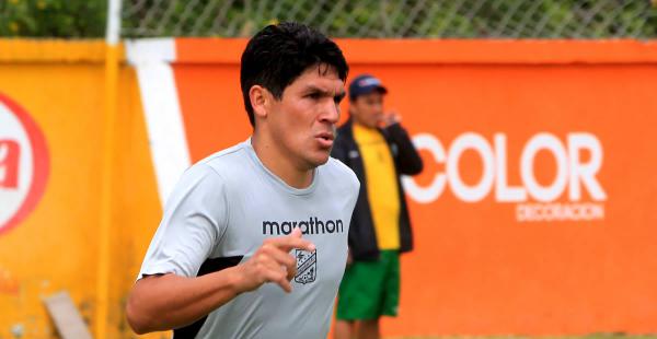 El atacante paraguayo ha marcado cinco goles con la camiseta de Oriente Petrolero. Junto a Alejandro Meleán y Rodrigo Vargas son los goleadores del cuadro refinero