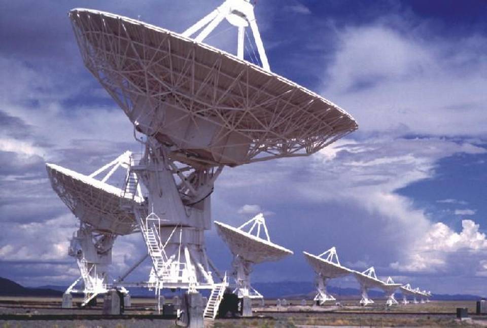 Científicos de SETI han rechazado las inquietudes de íconos de la ciencia como el británico Hawking, que temen que este proyecto motive una invasión del planeta Tierra.