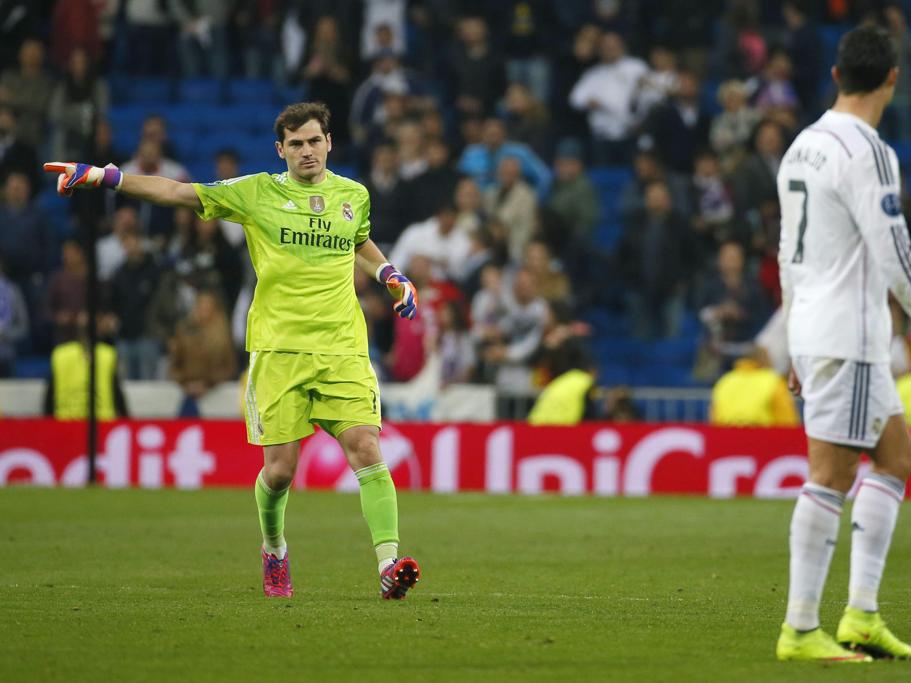 Iker Casillas ordenó a Cristiano Ronaldo que saludara a la afición del Real Madrid