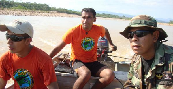 Rescatistas del SAR en una anterior misión búsqueda en el río Yapacaní