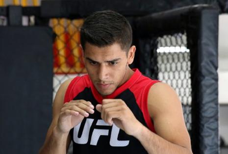 Yair Rodríguez 2