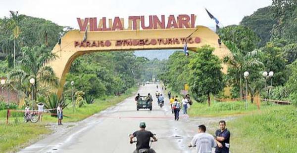 Villa Tunari es uno de los cinco municipios existentes en el Chapare, está a 166 kilómetros de la ciudad de Cochabamba y tiene un clima tropical