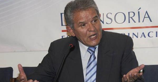 El defensor del pueblo realiza un seguimiento a los casos de violencia contra menores en el país y criticó a las autoridades por los pocos avances en las investigaciones
