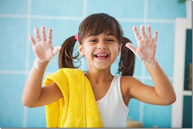 Lavarse-las-manos-de-forma-divertida-1