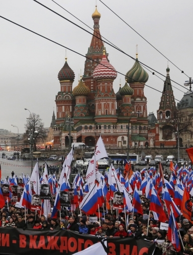 Multitudinario reclamo por el crimen de Nemtsov 