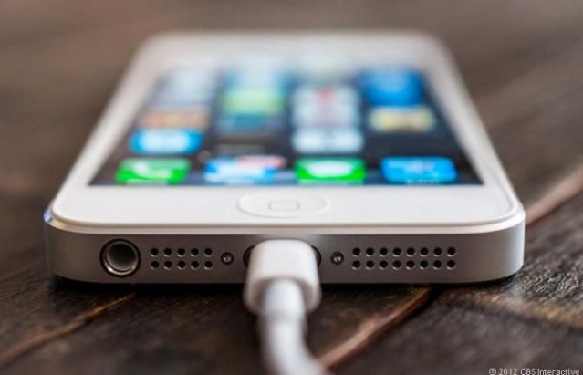 iphone 5 Apple extiende el programa de sustitución de baterías del iPhone 5