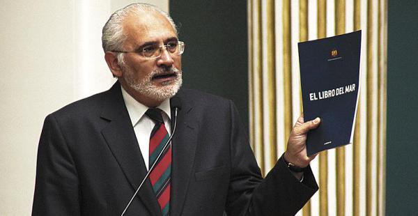El expresidente de Bolivia y portavoz de la demanda marítima, Carlos D. Mesa, respondió en exclusiva a EL DEBER sobre un tema candente