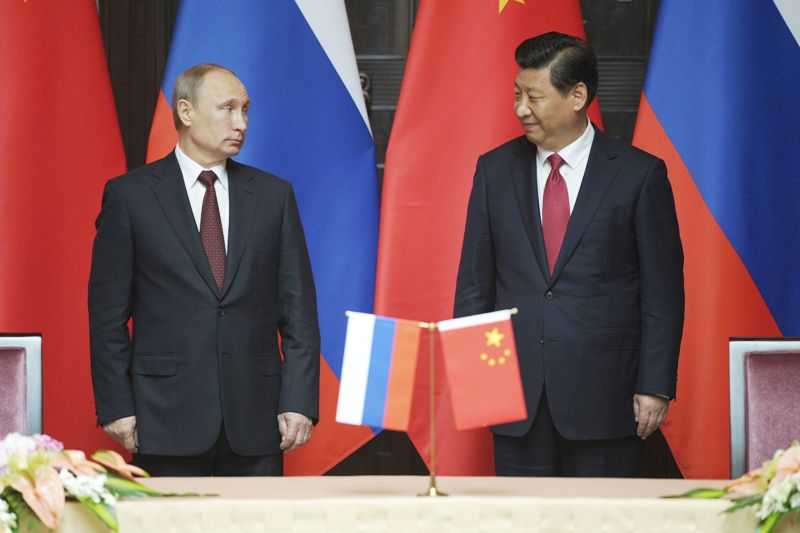 Foto: El presidente ruso, Vladímir Putin, y su homólogo chino, Xi Jinping / EFE