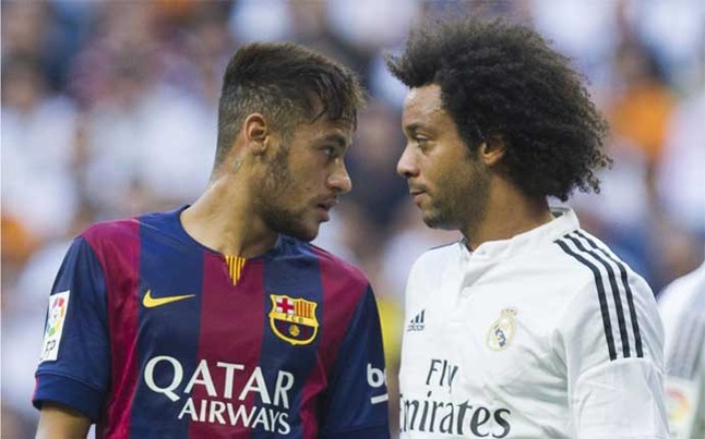 Neymar y Marcelo durante el Real Madrid-FC Barcelona de la Liga BBVA 2014-15