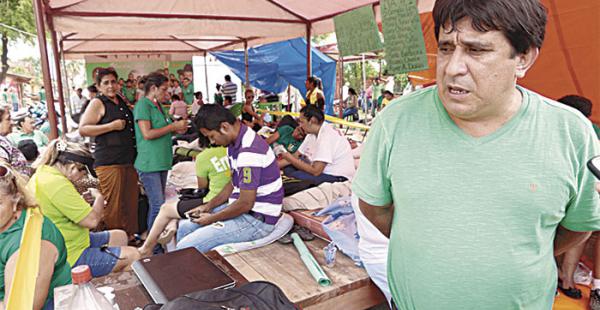 Carmelo Lens, gobernador de Beni, está en huelga en Trinidad