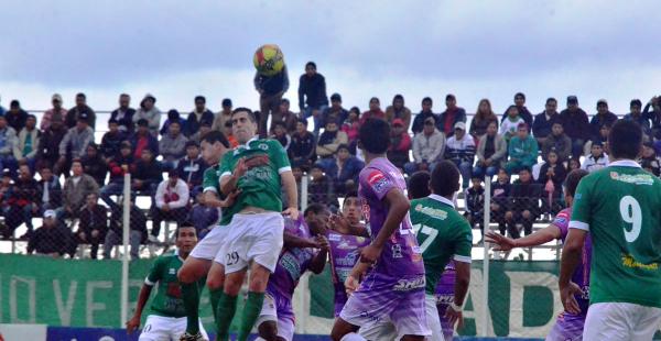 El equipo chaqueño no pudo de local ante la escuadra lila. Los potosinos lograron un triunfo clave para seguir luchando por un lugar a la Sudamericana
