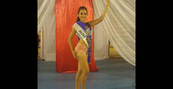 La miss Yacuma Ana Gabriela Torrez se quedó con el título de miss Talento