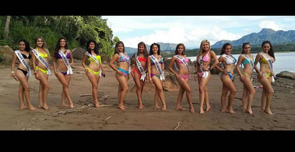 La sensualidad de las candidatas en la sesión de fotos a orillas del río Beni