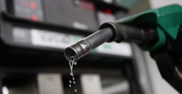 En estos momentos Bolivia se encuentra importando gasolina para abastecer la demanda interna