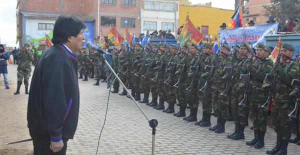Evo Morales estuvo en Laja inaugurando obras