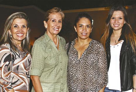 Selva Antelo, Tina Zankiz, Malú Becerra y Alejandra Zankis