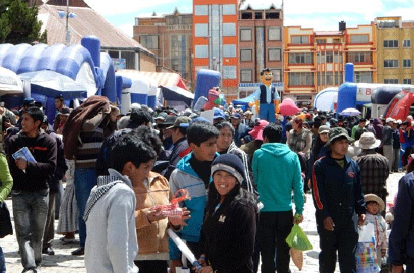 Cantidad. El Censo estableció que en Bolivia el promedio de familia está compuesto por 3,5 personas.