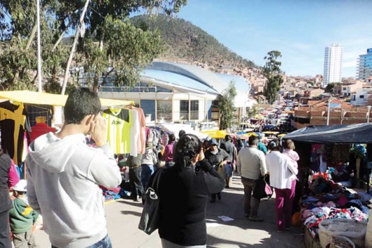 FERIA. La pasada jornada la población hizo compras durante todo el día.
