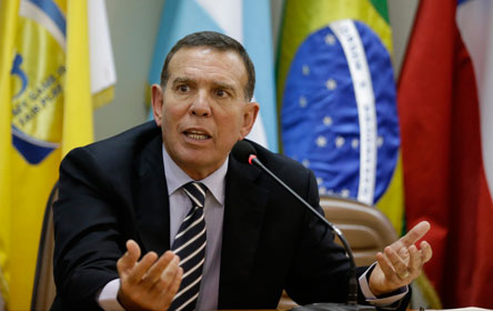 Conmebol tiene problemas para cancelar los premios