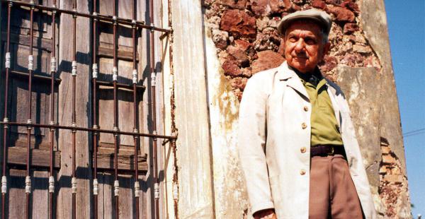 El extinto escritor paraguayo Augusto Roa Bastos, que participó del conflicto bélico como enfermero