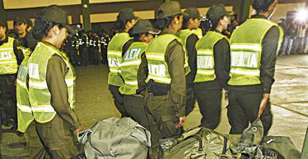 Premiarán a policías que denuncien