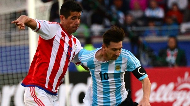 Argentina derrota 2-0 a Paraguay por la Copa América