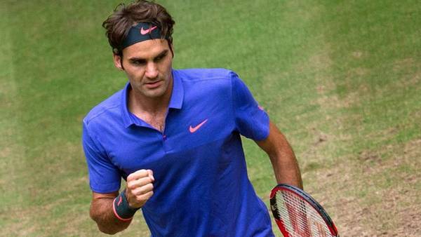 Roger Federer logró su octavo título en el torneo de Halle. (AFP)