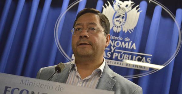 El ministro de Economía, Luis Arce, ratificó de que Bolivia cerrará este 2014 con un crecimiento del 5,5%, registro que lo coloca como la mejor economía de la región