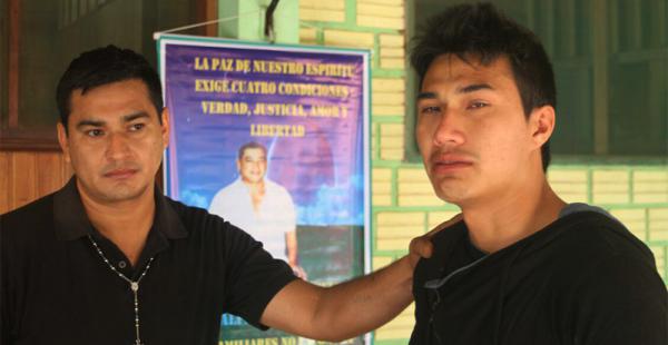 Roy Céspedes (der.) es uno de los once hijos de Alfredo, el segundo hombre en morir en la matanza del 11 de septiembre en Porvenir