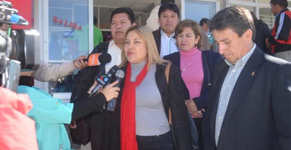 Kathia Quiroga en su calidad de gobernadora interina visitará la población de Urubichá