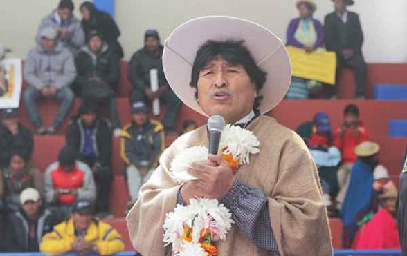 El presidente Evo Morales en una entrega de obras en Tarija. -   Abi Agencia