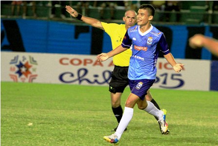 Moises-Villarroel-se--va-a-un-equipo-de-Chile-