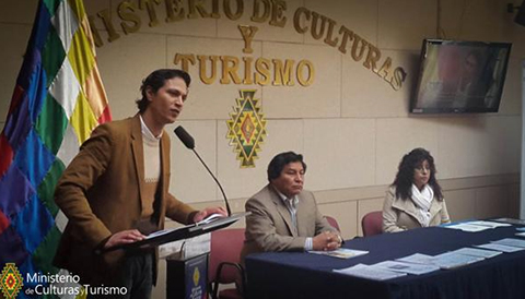 A-un-mes-de-vencer-el-plazo,-lanzan-curso-de-aymara-para-funcionarios-