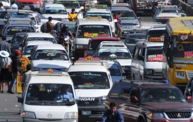 INE reporta que el parque automotor del país creció en 129.595 unidades en 2014 INE reporta que el parque automotor del país creció en 129.595 unidades en 2014