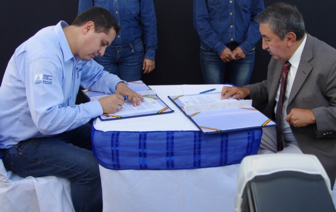YPFB y GEM firman contrato para iniciar exploración con “cero impacto ambiental” en el Aguaragüe Norte