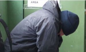 Detienen a dos presuntos militares acusados de extorsión