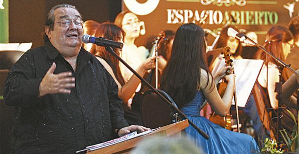 La orquesta Suzuki interpretó las obras de Aldo Peña